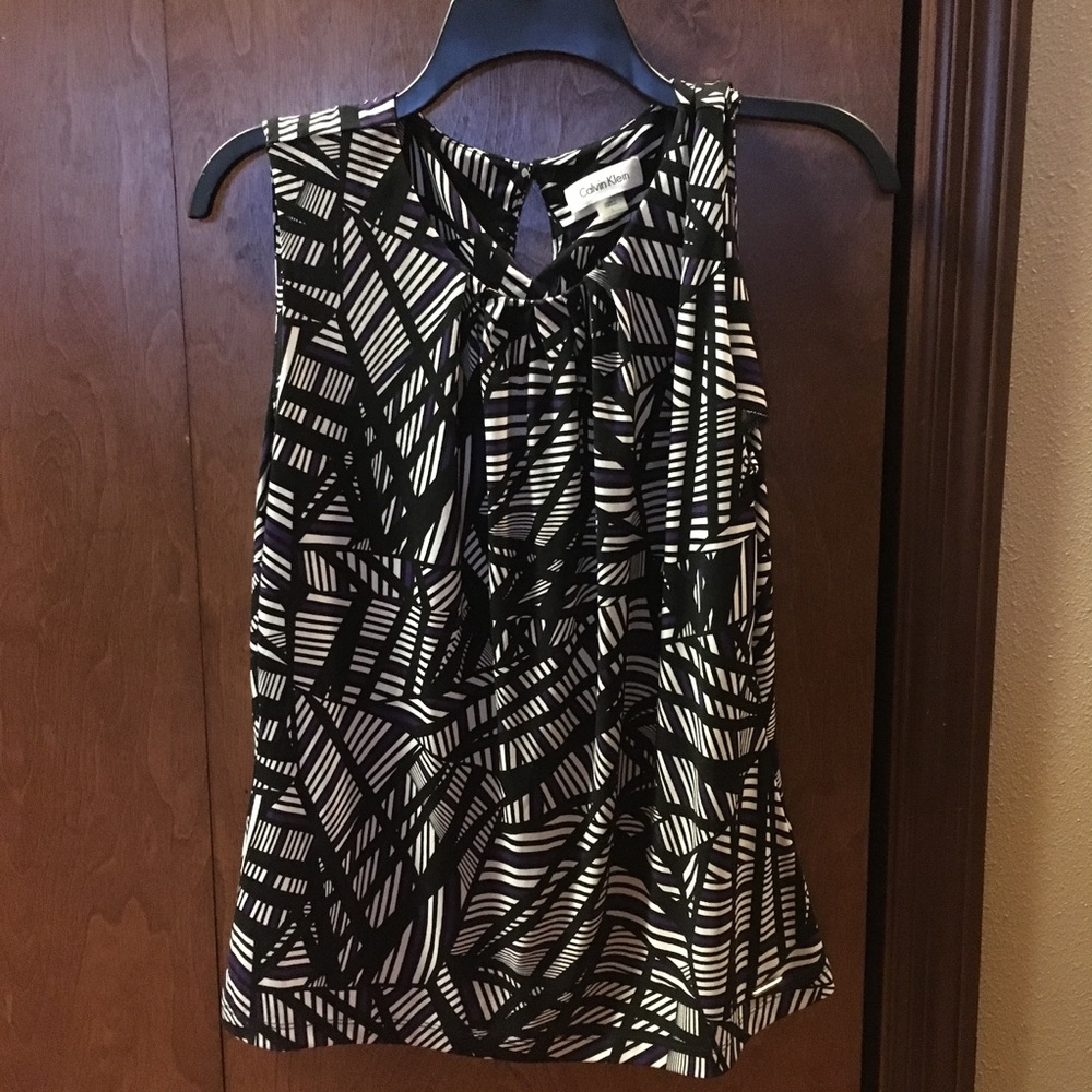 Calvin Klein purple/white/black blouse